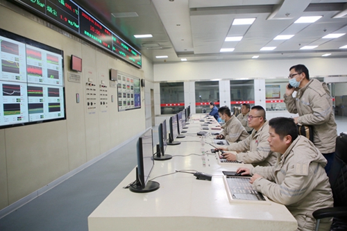 圖片1：“萬(wàn)家燈火，他們用心守護(hù)!”.JPG
