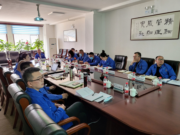 烏海市千里山供電分公司開展班組定級(jí)，提升班組管理