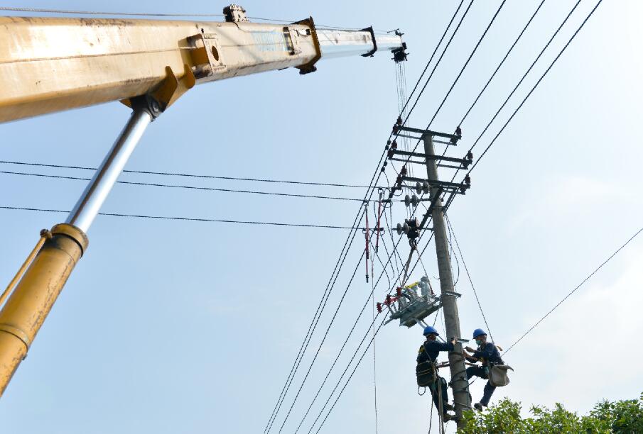 保供電惠民生，國網(wǎng)余姚市供電公司持續(xù)實施單電源小區(qū)升級改造