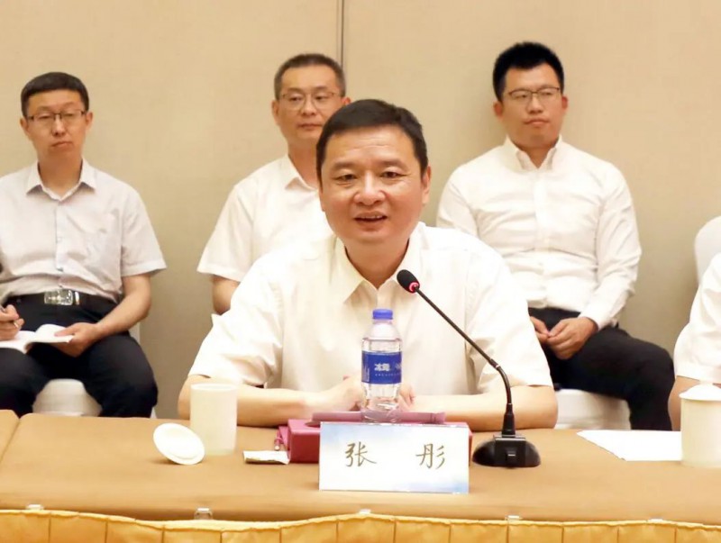 協(xié)鑫、徐工聯(lián)手！布局新能源