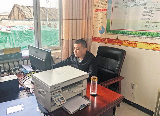 駐村書記王維：“村民需要啥，我們就干啥”