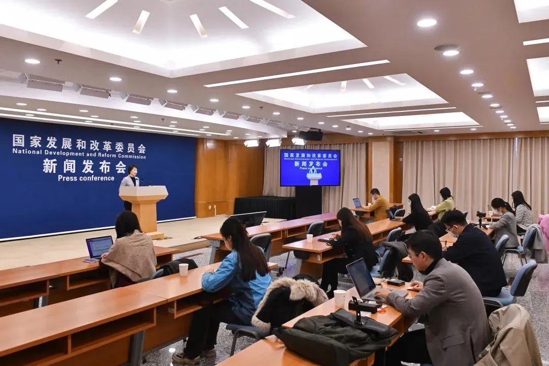 國家發(fā)展改革委：加快建設(shè)核電、水電項目