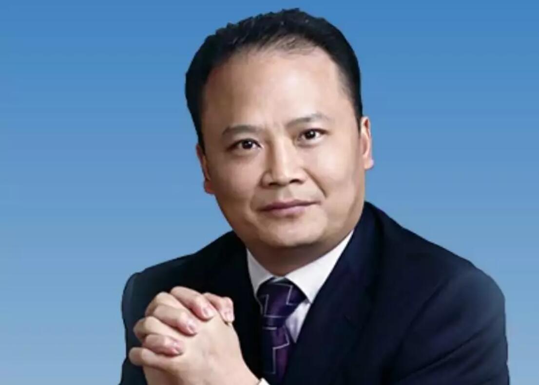 【兩會(huì)好聲音】全國(guó)人大代表、通威集團(tuán)董事局主席劉漢元建議：優(yōu)先保障硅能源產(chǎn)業(yè)用電需求