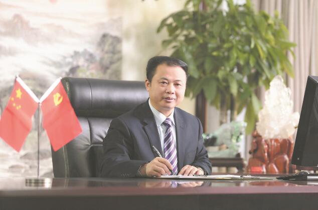 全國人大代表、天能控股集團有限公司董事長張?zhí)烊危喊l(fā)揮科技創(chuàng)新主力軍作用 推動儲能產(chǎn)業(yè)高質(zhì)量發(fā)展