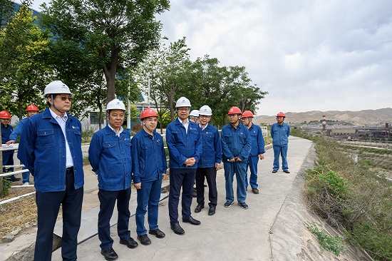 華能集團(tuán)總經(jīng)理、黨組副書記鄧建玲到蘭州熱電公司調(diào)研