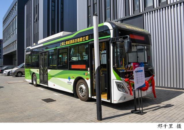 到2025年力爭發(fā)展燃料電池汽車超過10000輛，《上海交通領域氫能推廣應用方案》發(fā)布