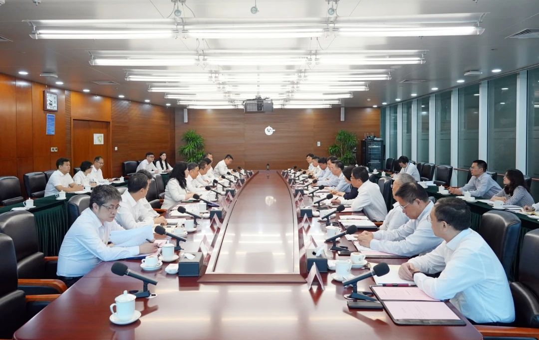 中國能建黨委書記、董事長宋海良與中國海油黨組書記、董事長汪東進會談