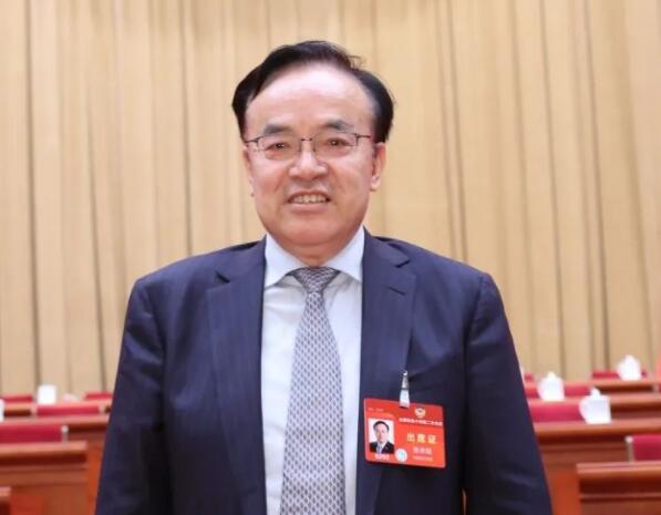 全國政協(xié)常委張來斌：系統(tǒng)思維引領(lǐng)能源轉(zhuǎn)型與安全，確?！半p碳”目標(biāo)順利實現(xiàn)