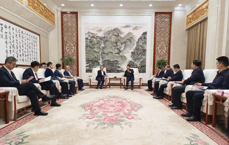 吳云拜會湖北省政府副省長、黨組成員盛閱春