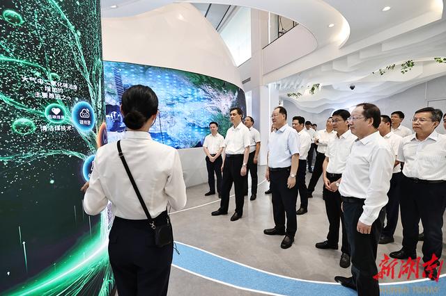 湖南省委副書記、省長(zhǎng)毛偉明調(diào)研新型電力系統(tǒng)建設(shè)情況