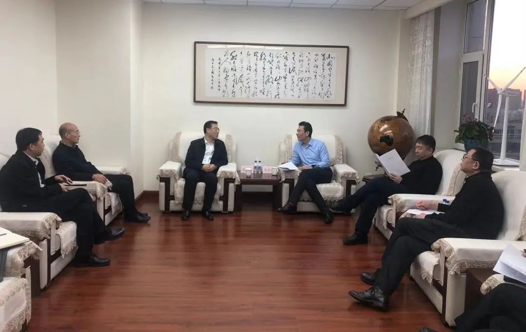華電吉林公司黨委書記孫毅、黨委副書記鄭成杰拜會吉林省能源局黨組書記、局長趙彥峰