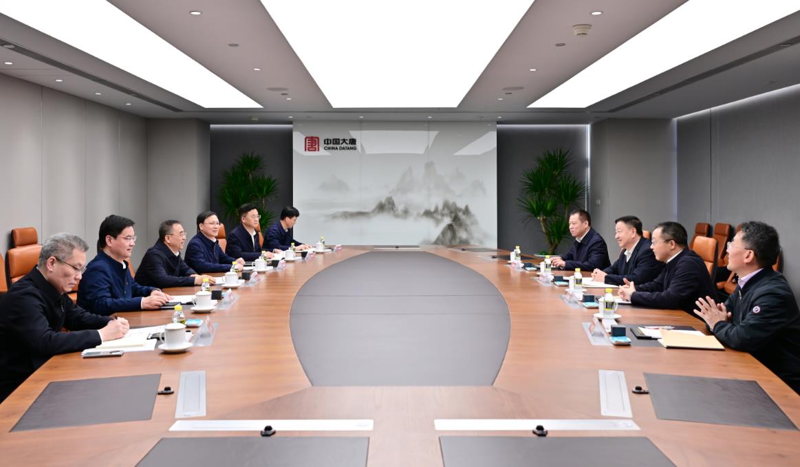 中國大唐董事長鄒磊、總經理張傳江與中廣核董事長楊長利、總經理高立剛會談