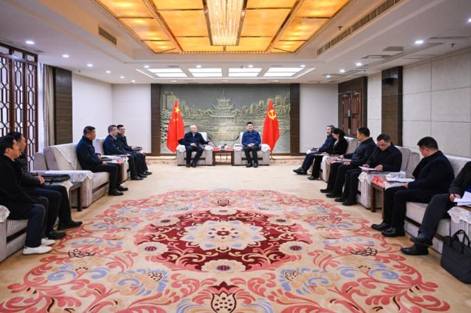貴陽市領(lǐng)導(dǎo)會見中國節(jié)能環(huán)保集團(tuán)有限公司黨委常委、總會計(jì)師朱慶鋒一行