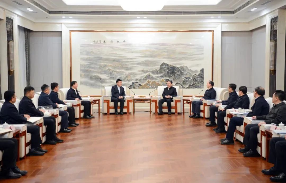 大唐集團黨組書記呂軍、總經(jīng)理張傳江拜會遼寧省委書記郝鵬、省長李樂成